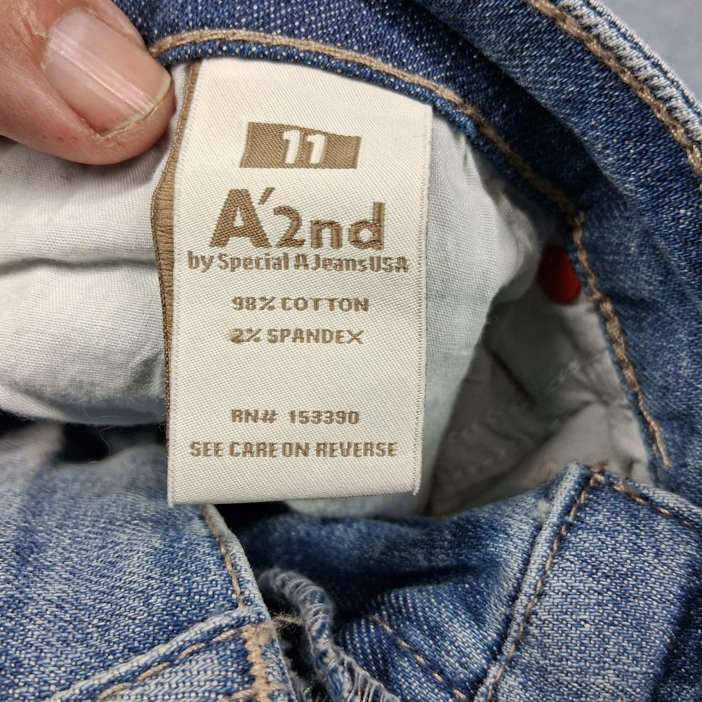 A'2nd by Special A Jeans USA Light Wash Distressed Ripped Slim Jeans 11 NEW - Picture 3 of 12